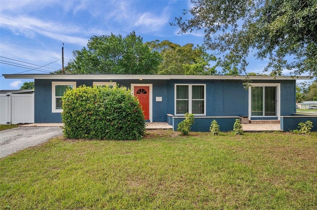 3230 51st Street N - Photo 0