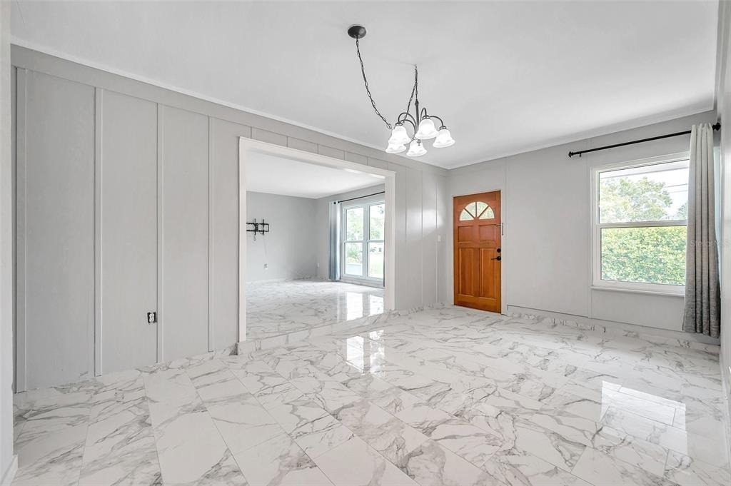 3230 51st Street N - Photo 5
