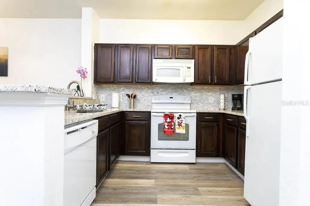 3176 Feltrim Place - Photo 4