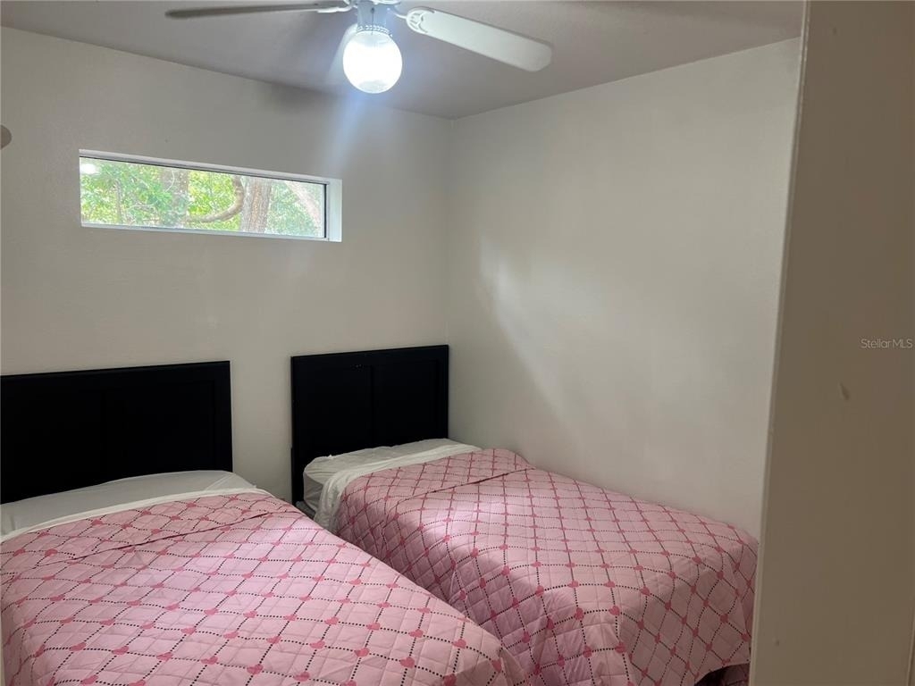 1322 Arlington Street - Photo 8