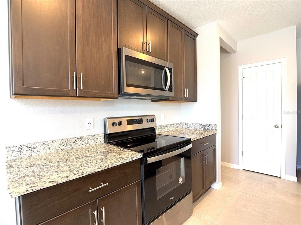 3063 Laurel Oak Lane - Photo 3