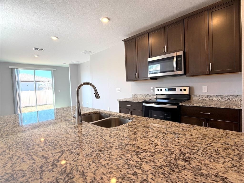 3063 Laurel Oak Lane - Photo 5