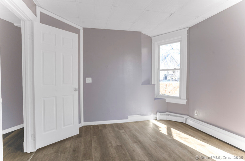 22 Wyman Street - Photo 4