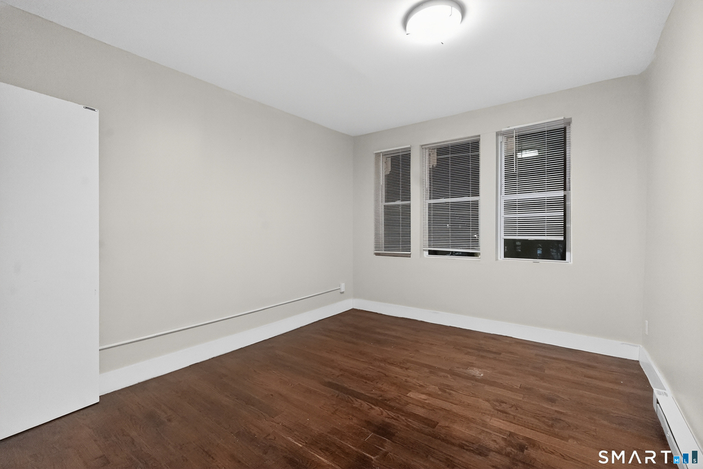 66 Norton Street - Photo 3