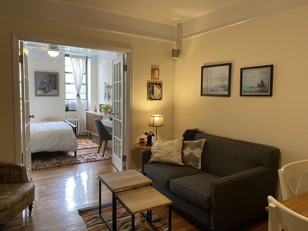 507 East 13th Street - Photo 4