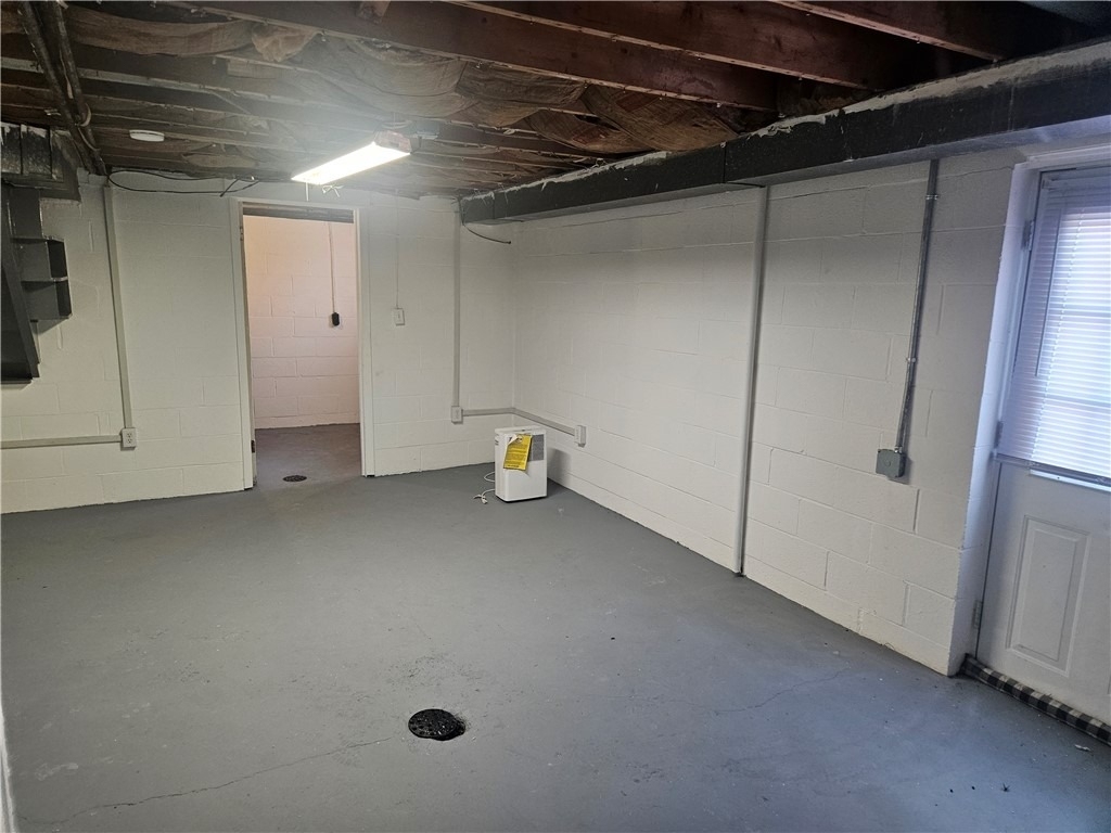 812 Westbury Rd - Photo 38