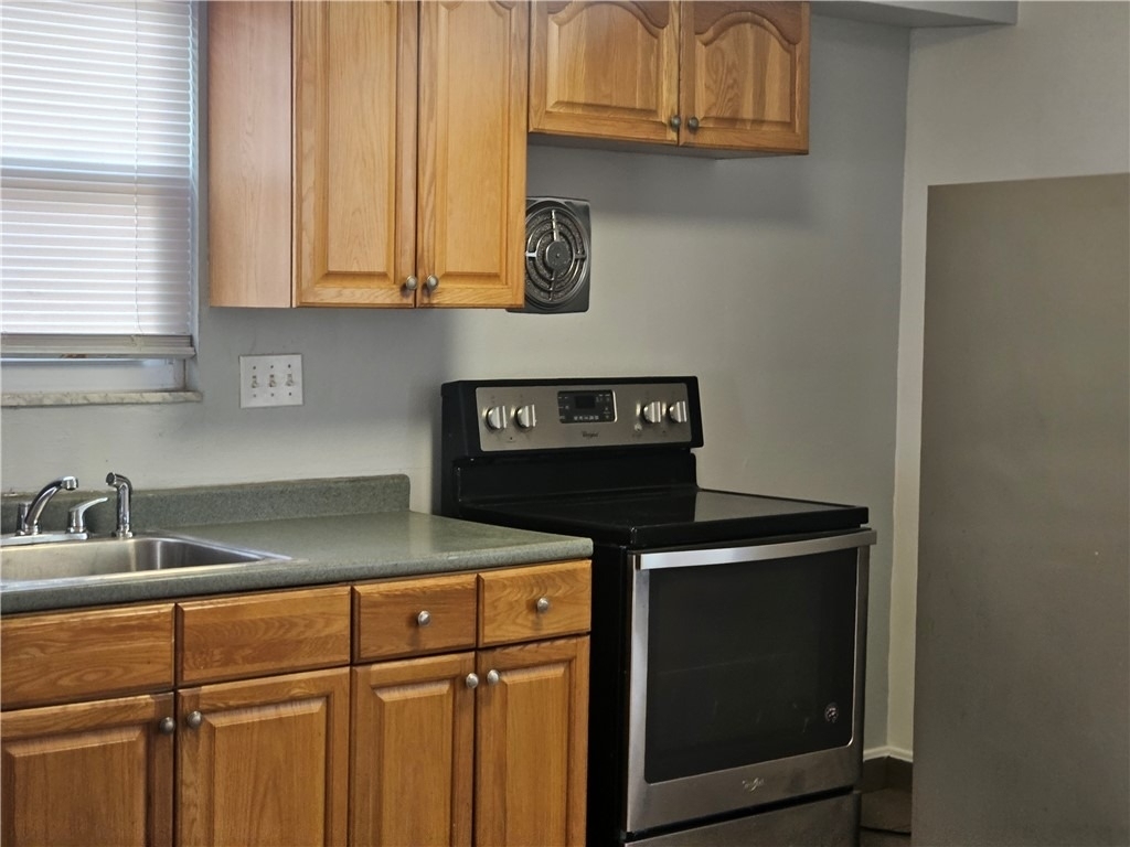 812 Westbury Rd - Photo 12
