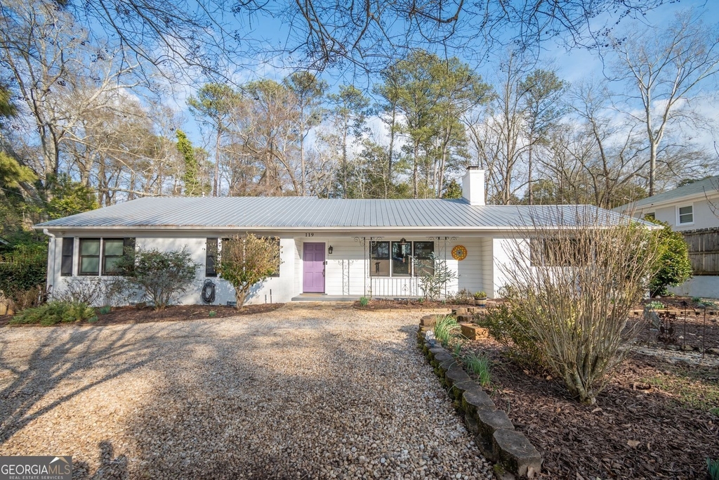 119 Fortson Circle - Photo 0