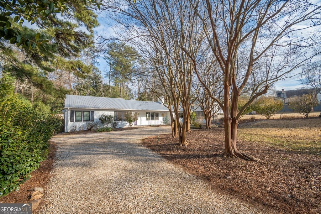 119 Fortson Circle - Photo 1