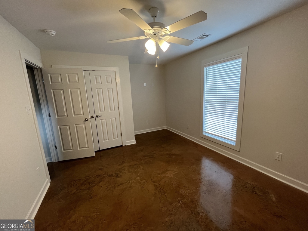 1112 Third Street - Photo 10