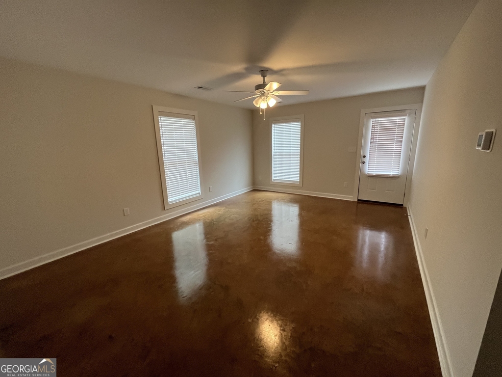 1112 Third Street - Photo 1