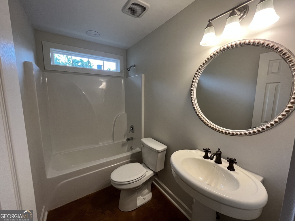 1112 Third Street - Photo 9