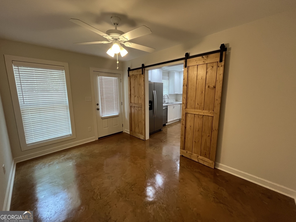 1112 Third Street - Photo 5