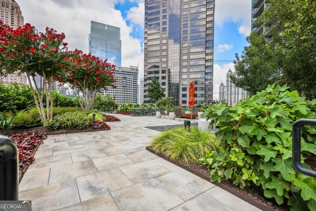 1080 Peachtree Street Ne - Photo 37