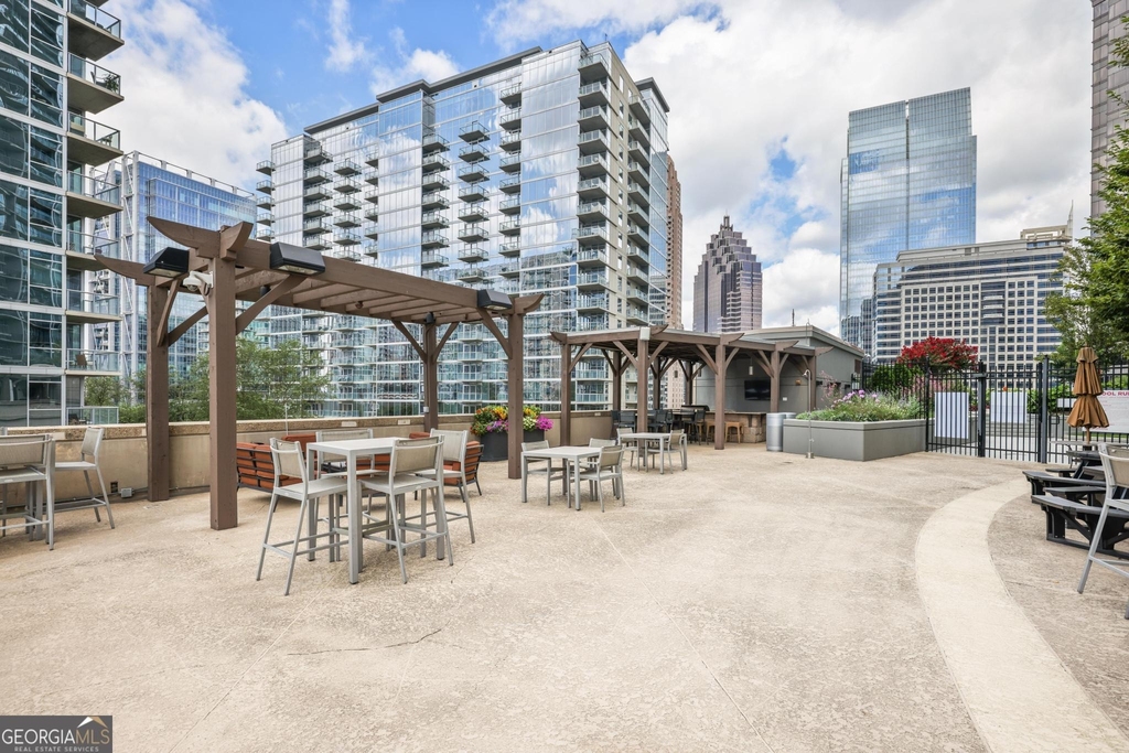 1080 Peachtree Street Ne - Photo 28