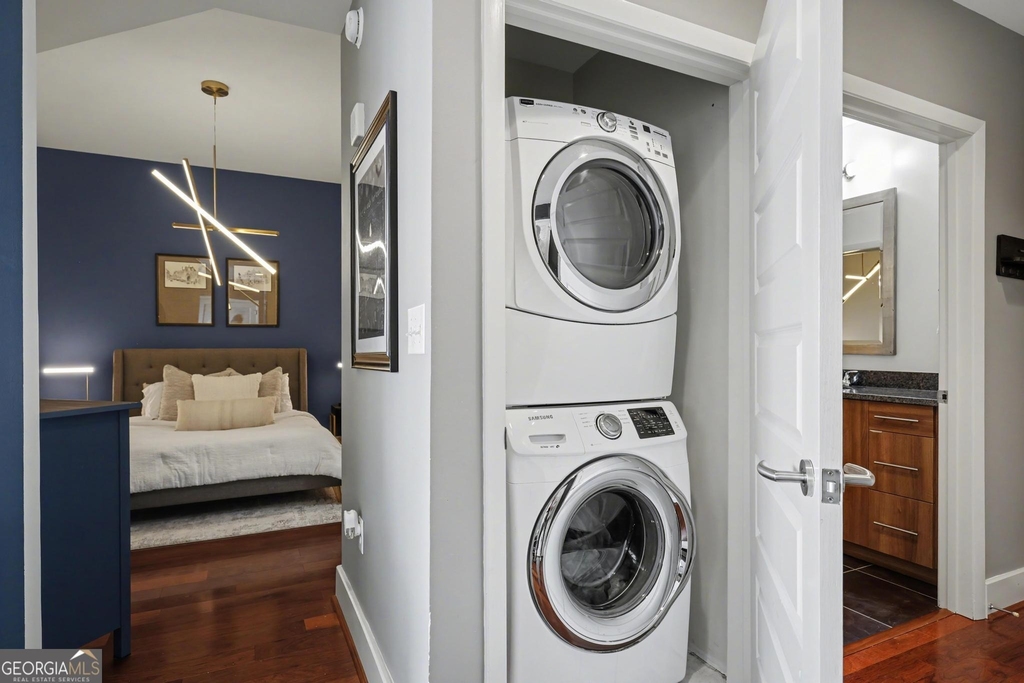 1080 Peachtree Street Ne - Photo 40