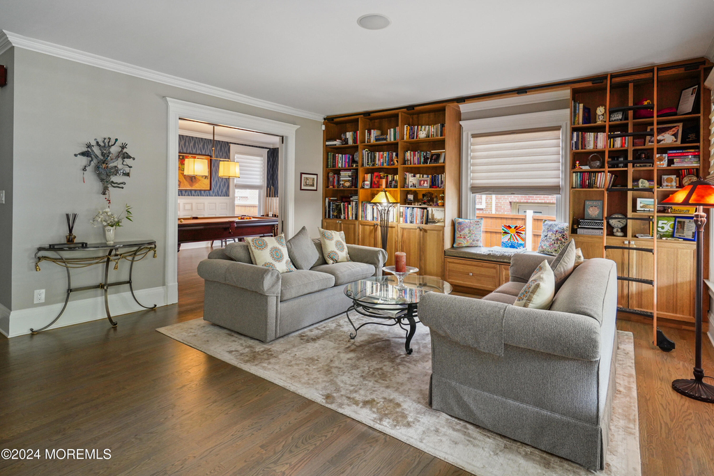 511 Asbury Avenue - Photo 7