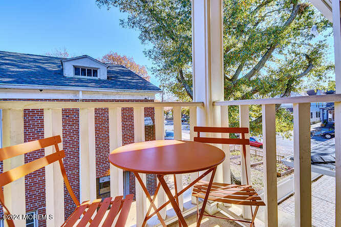 511 Asbury Avenue - Photo 24