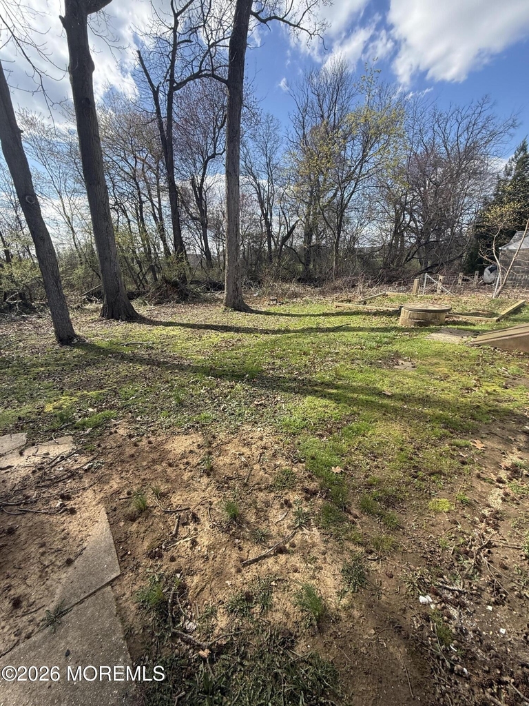 33 Weaverville Road - Photo 10