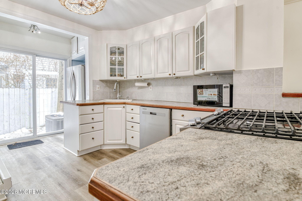 132 Heck Avenue - Photo 10