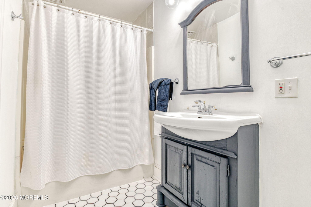 132 Heck Avenue - Photo 17