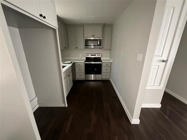405 E Pine Street - Photo 3