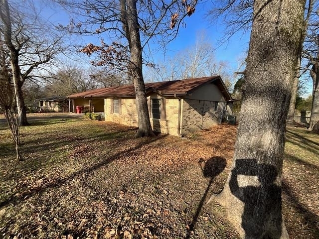 1361 Shady Lane - Photo 23