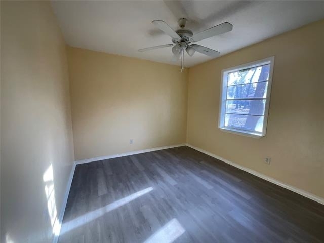 1361 Shady Lane - Photo 20