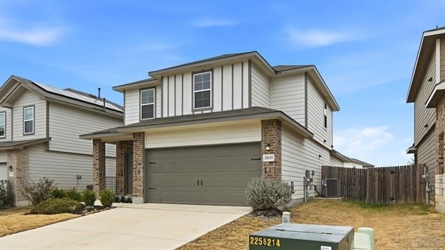 15619 Garam Trail - Photo 2