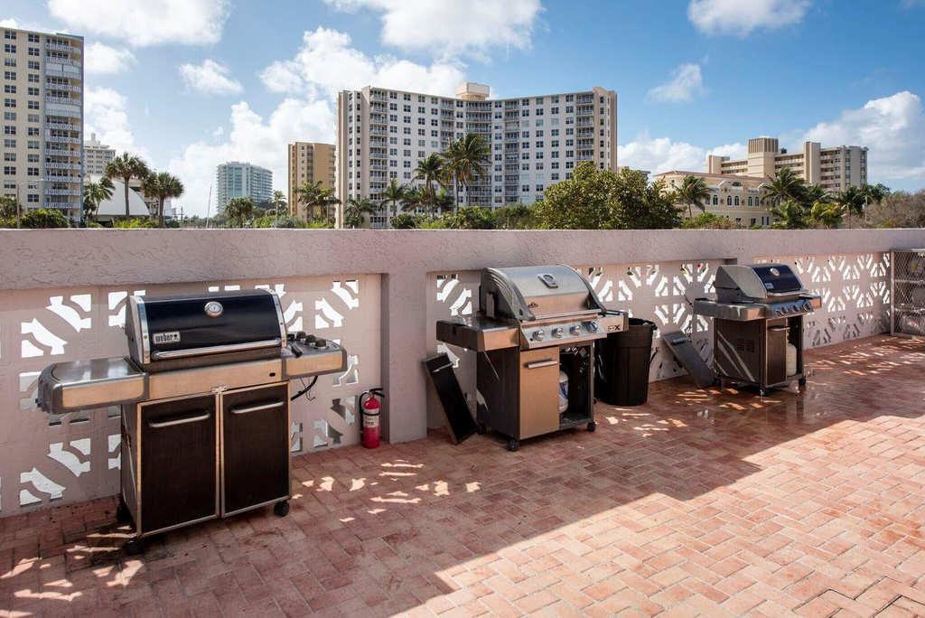 405 N Ocean Boulevard - Photo 23