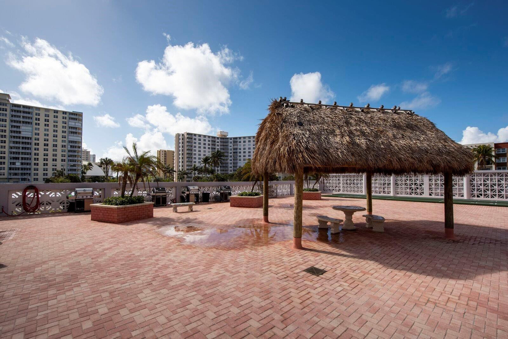 405 N Ocean Boulevard - Photo 22