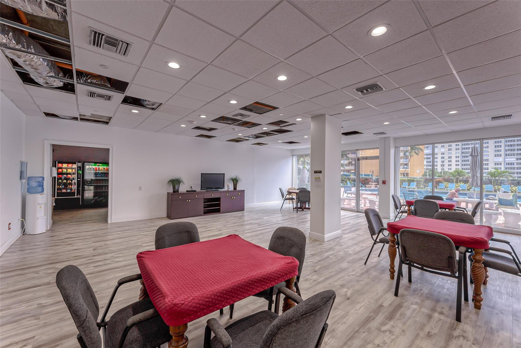 405 N Ocean Boulevard - Photo 30