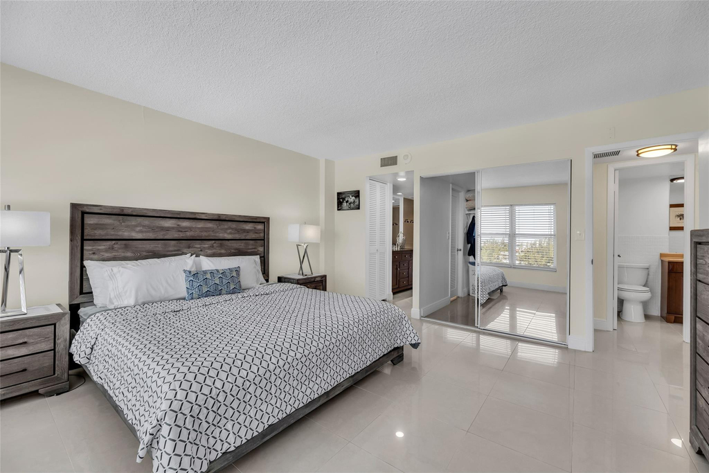 405 N Ocean Boulevard - Photo 4