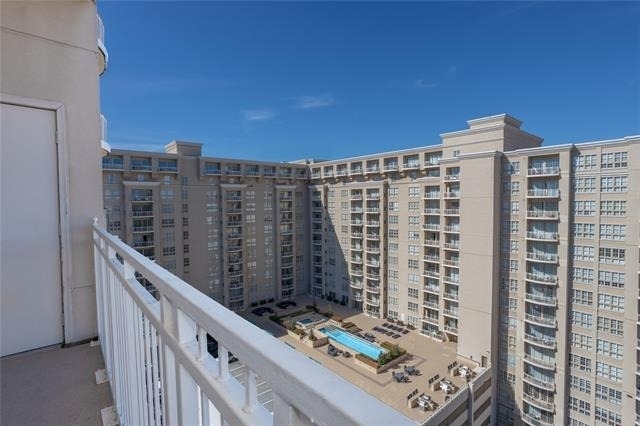 3225 Turtle Creek Boulevard - Photo 0