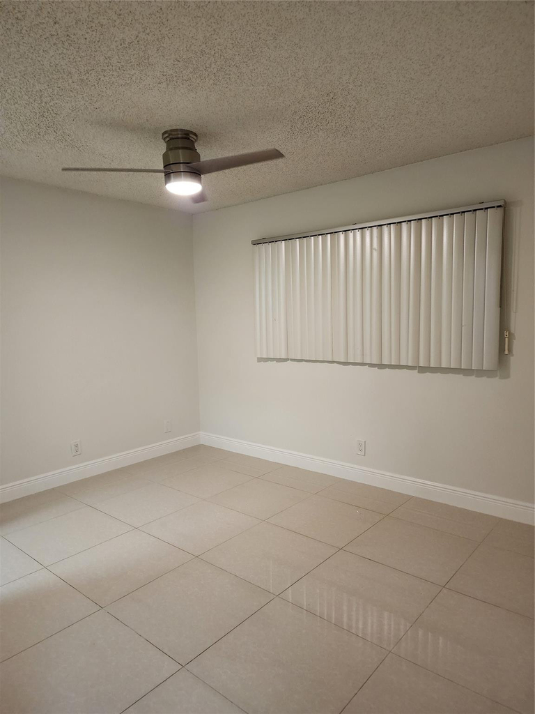 5140 Sw 40th Avenue - Photo 11
