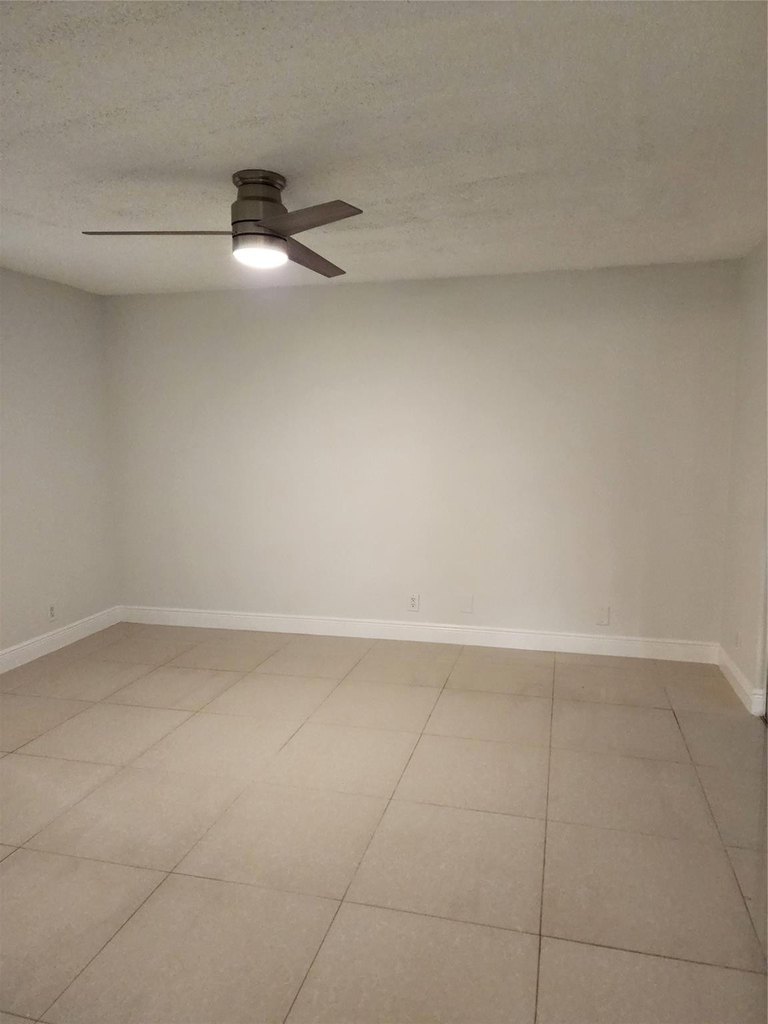 5140 Sw 40th Avenue - Photo 12