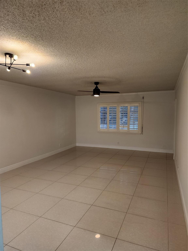 5140 Sw 40th Avenue - Photo 3