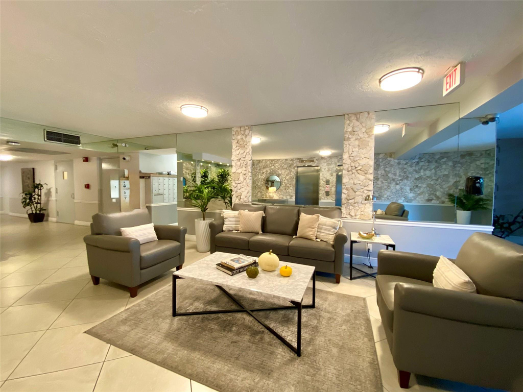 3010 N Course Drive - Photo 22