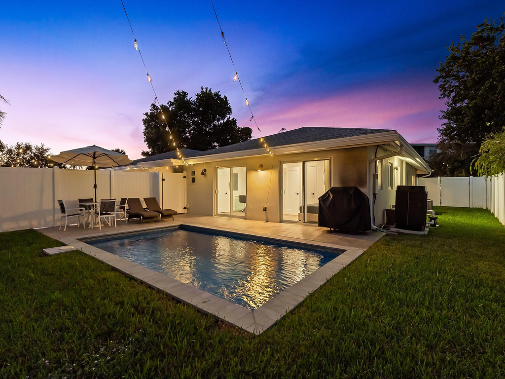 2100 Ne 45th Street - Photo 24