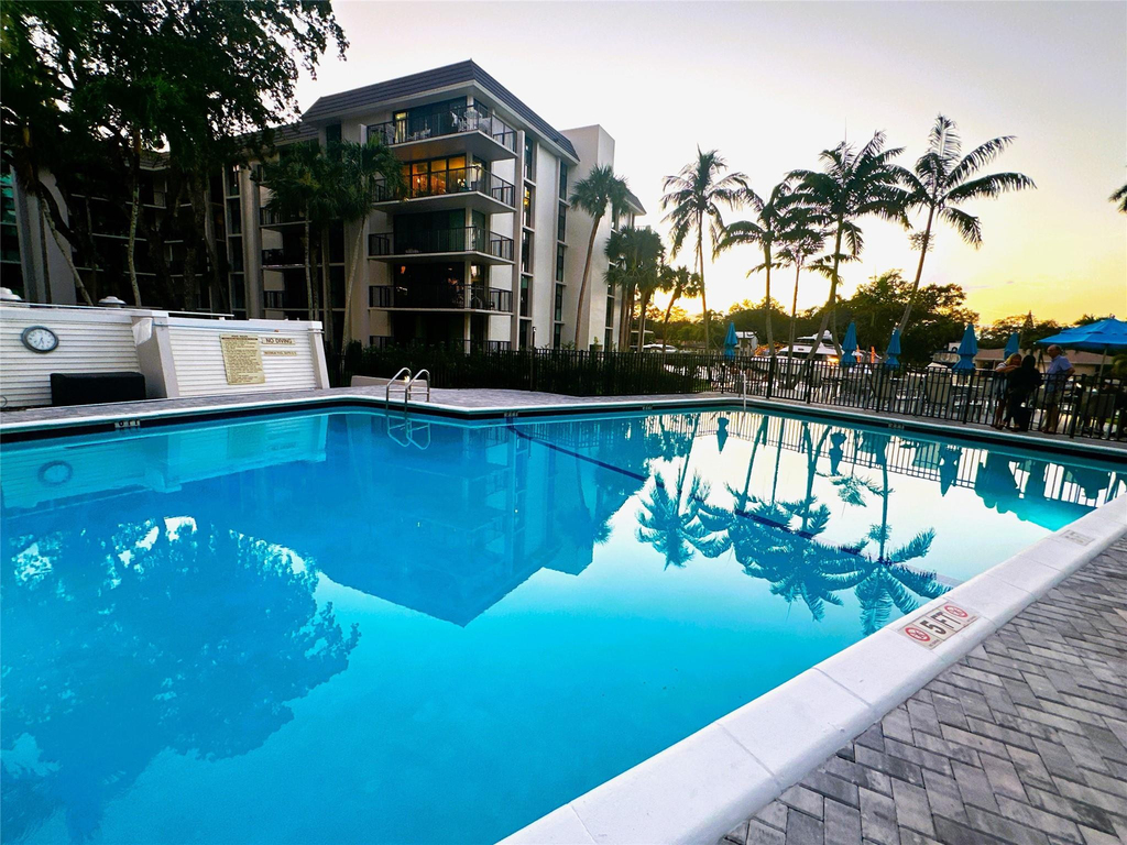 1301 River Reach Drive - Photo 14