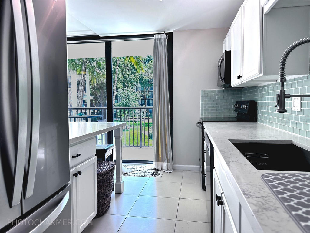 1301 River Reach Drive - Photo 4