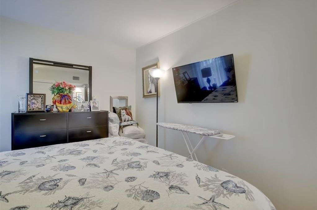 2990 Ne 16th Avenue - Photo 14