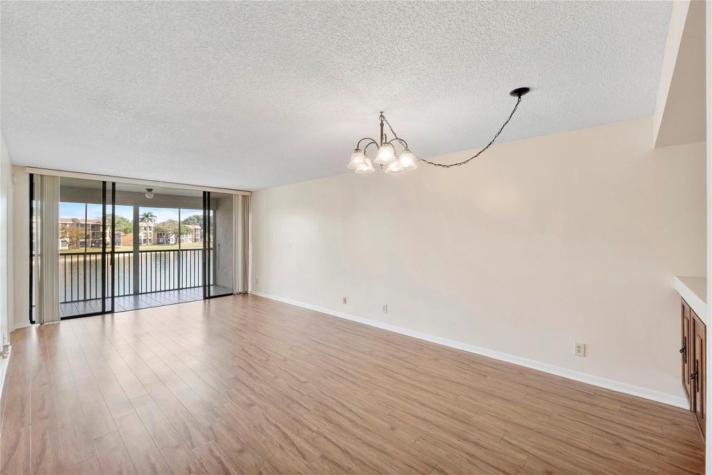 6519 Coral Lake Drive - Photo 3
