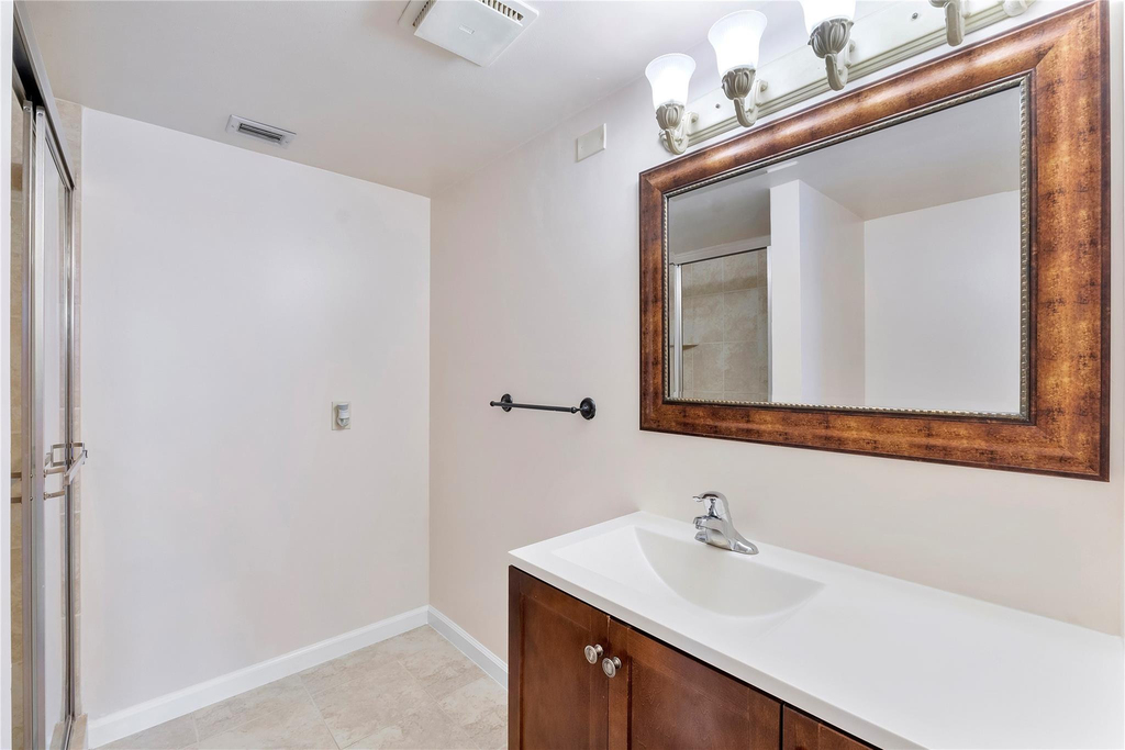 6519 Coral Lake Drive - Photo 10