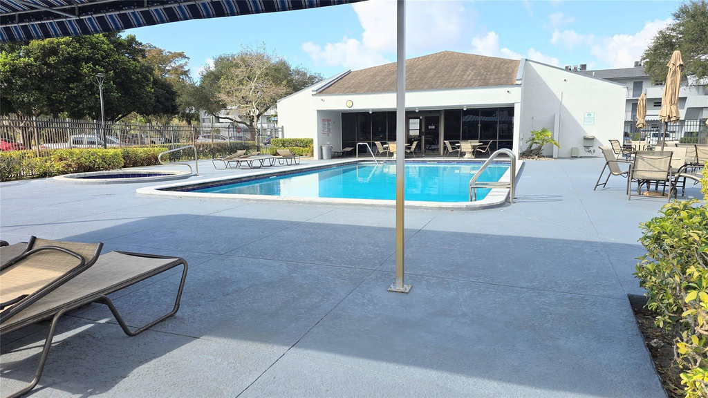 8421 Lagos De Campo Boulevard - Photo 29