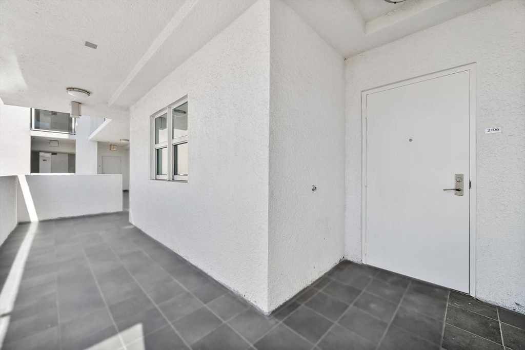 15051 Royal Oaks Lane - Photo 1