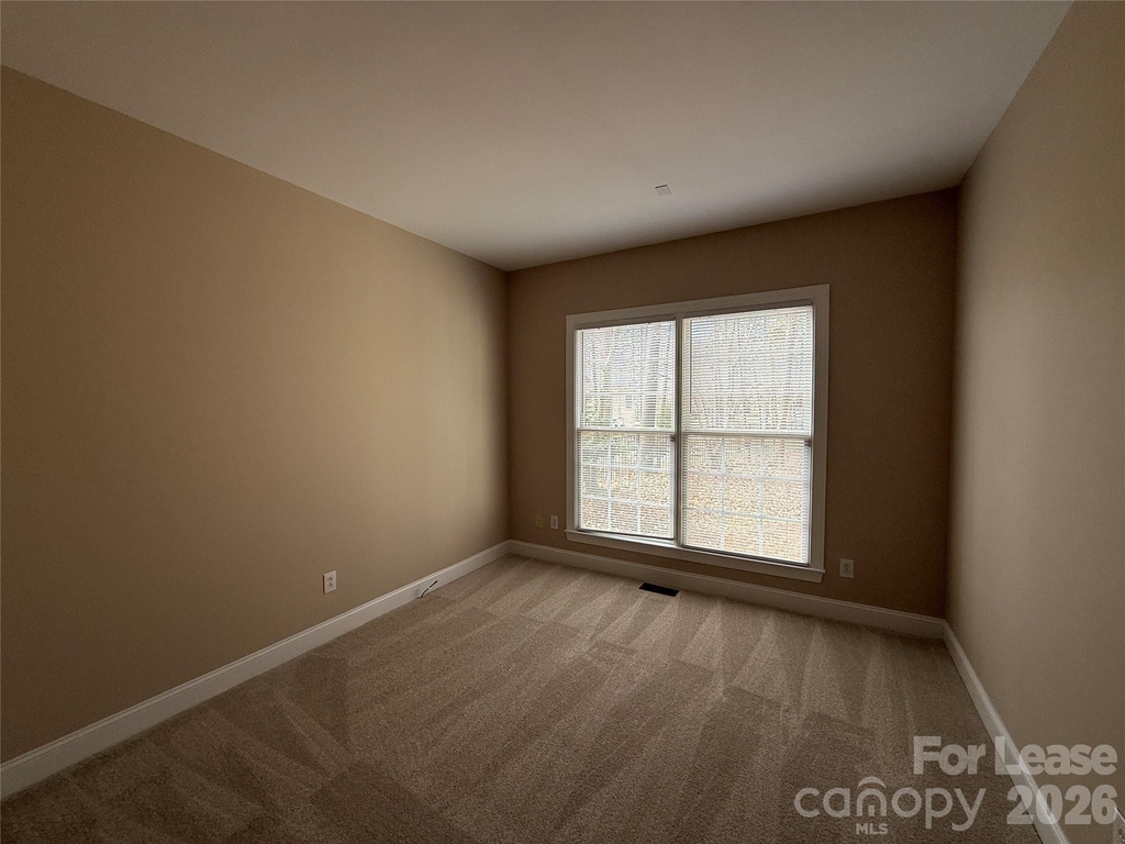 3993 Lake Shore Road S - Photo 18