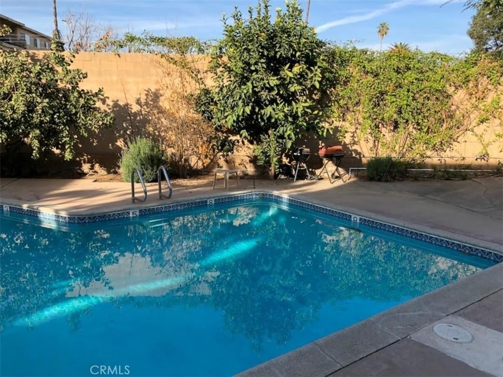 703 E California Boulevard - Photo 10