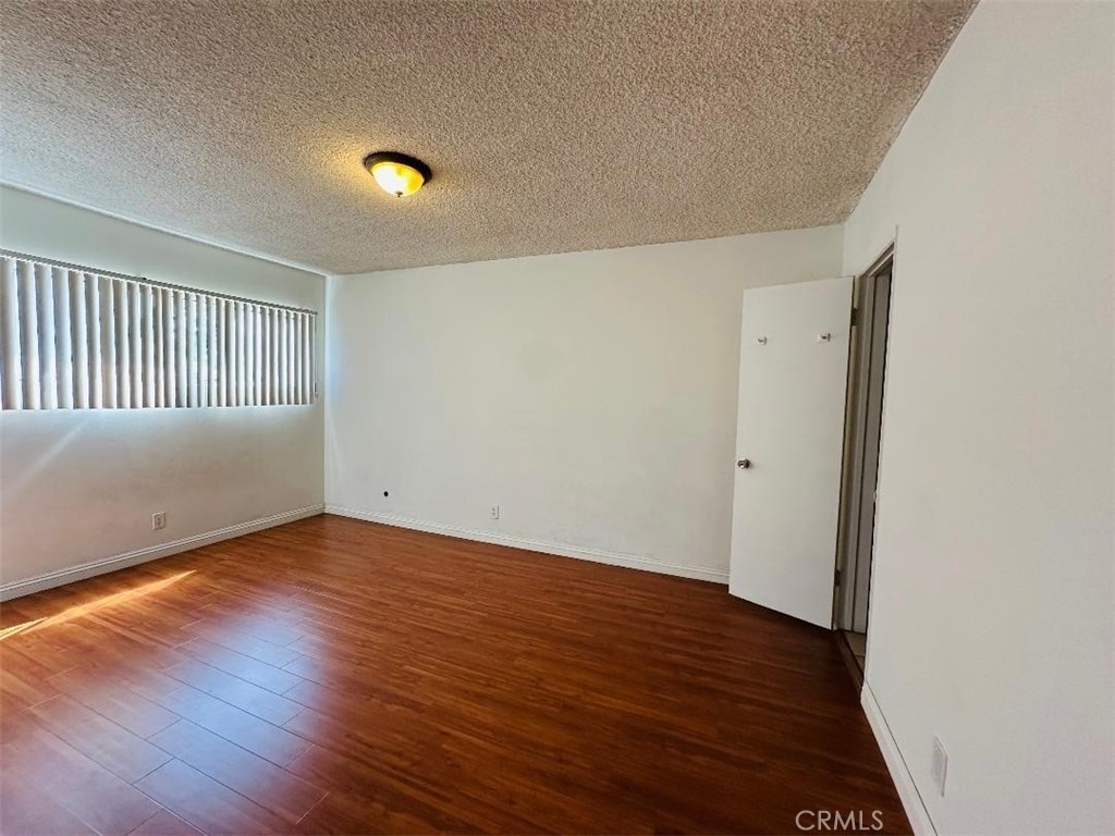 703 E California Boulevard - Photo 5