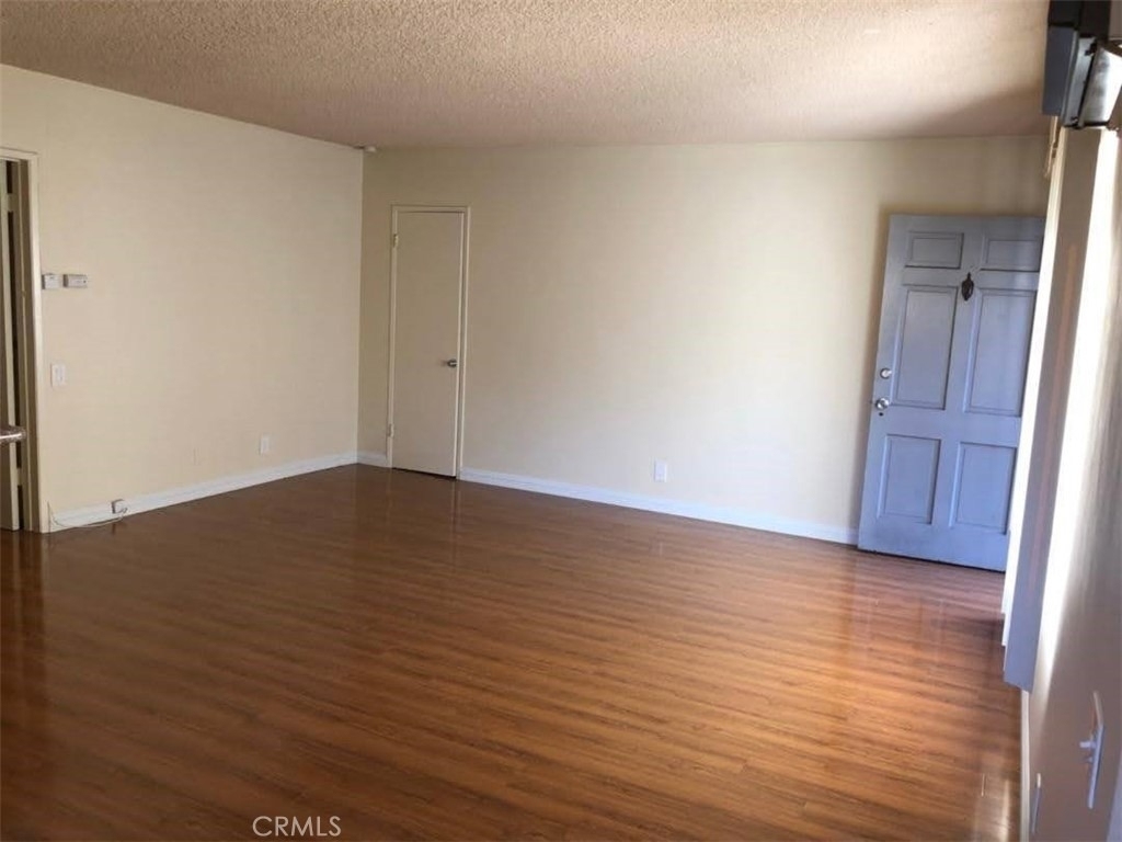 703 E California Boulevard - Photo 7